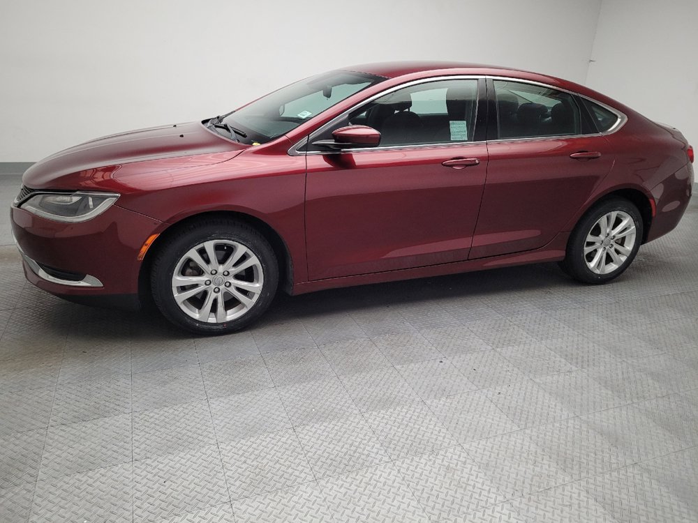 Used 2015 Chrysler 200 Limited FWD image 2