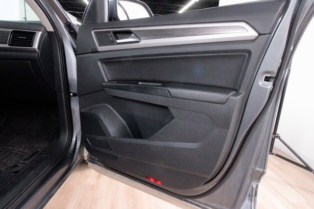 Used 2021 Volkswagen Atlas SEL image 24