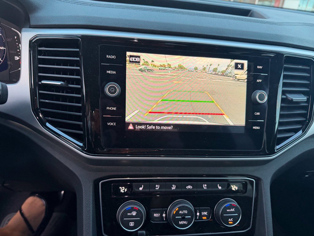 Used 2022 Volkswagen Atlas SEL Premium AWD/4WD image 11