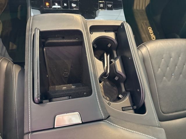 Used 2025 INFINITI QX80 Autograph AWD/4WD image 16