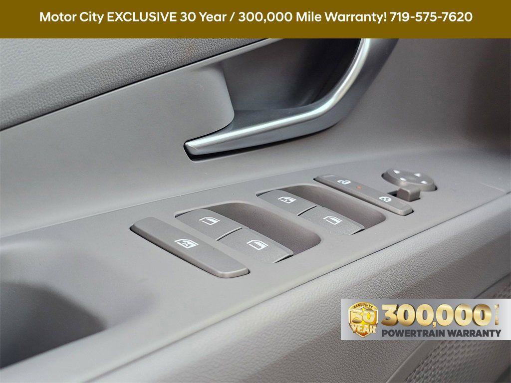 New 2026 Hyundai Elantra Sport w/ Cargo Package FWD image 18