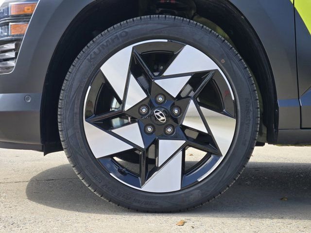 Certified 2025 Hyundai Kona Limited image 11
