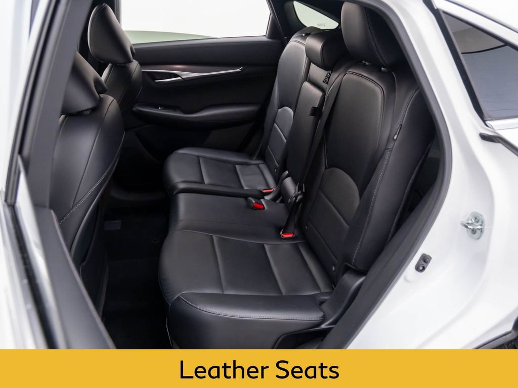 Used 2024 INFINITI QX55 Luxe image 19