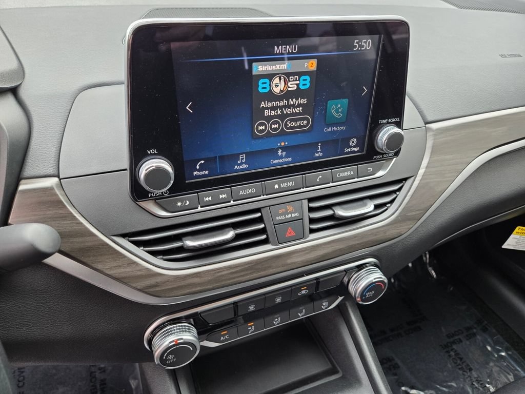 New 2026 Nissan Altima 2.5 SV AWD/4WD image 18