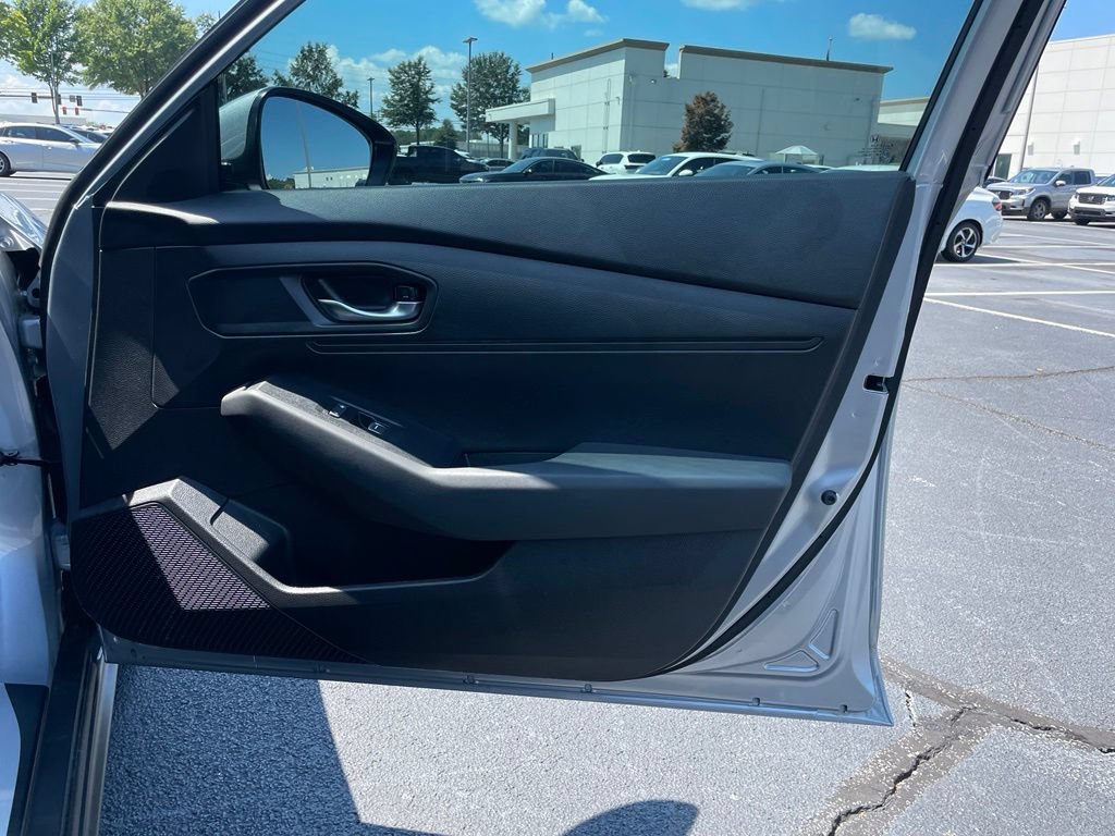 Certified 2025 Honda Accord LX image 33