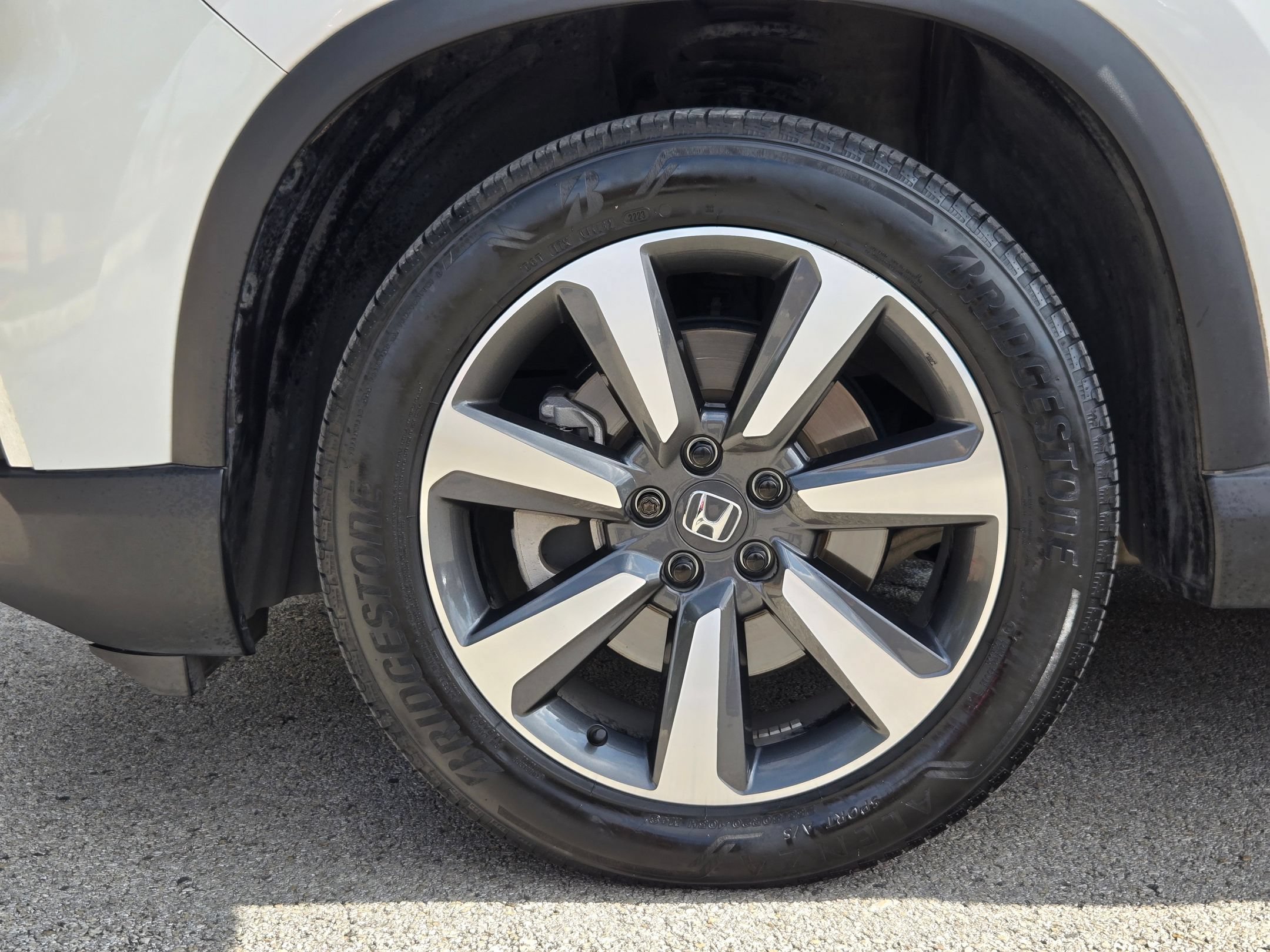Used 2023 Honda Pilot Elite image 31