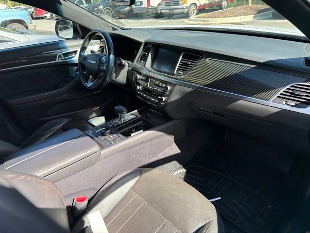Used 2018 Genesis G80 3.3T Sport RWD image 13