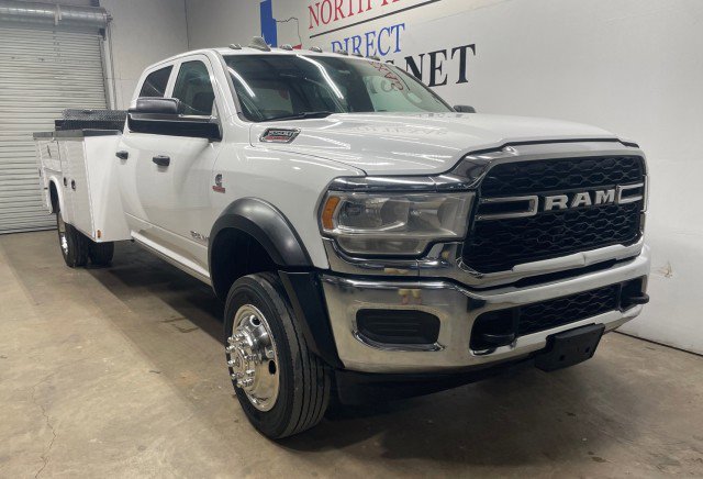 Used 2021 RAM 5500 Tradesman w/ Chrome Appearance Group AWD/4WD image 2