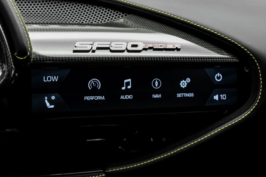 Used 2022 Ferrari SF90 Spider AWD/4WD image 27