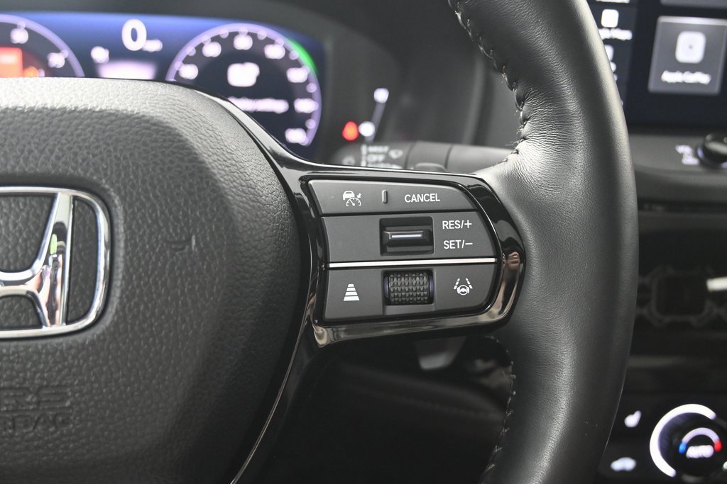 Used 2025 Honda Accord Touring image 38