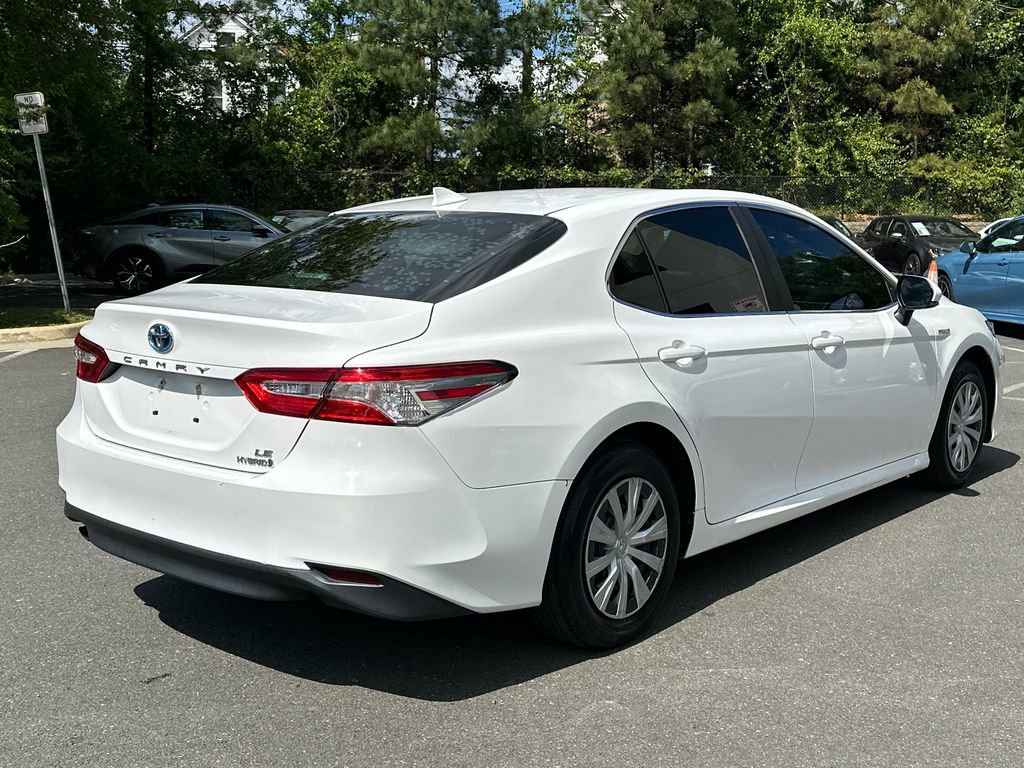 Used 2018 Toyota Camry LE w/ Audio Package FWD image 4