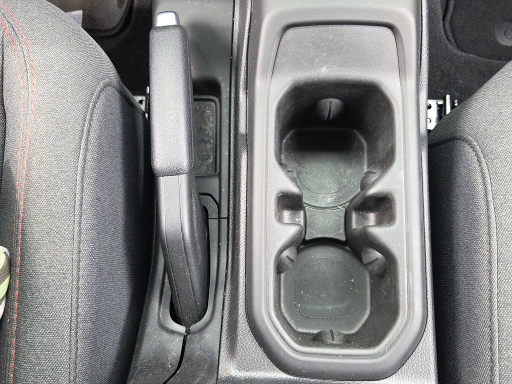 Used 2024 Jeep Wrangler Rubicon image 18