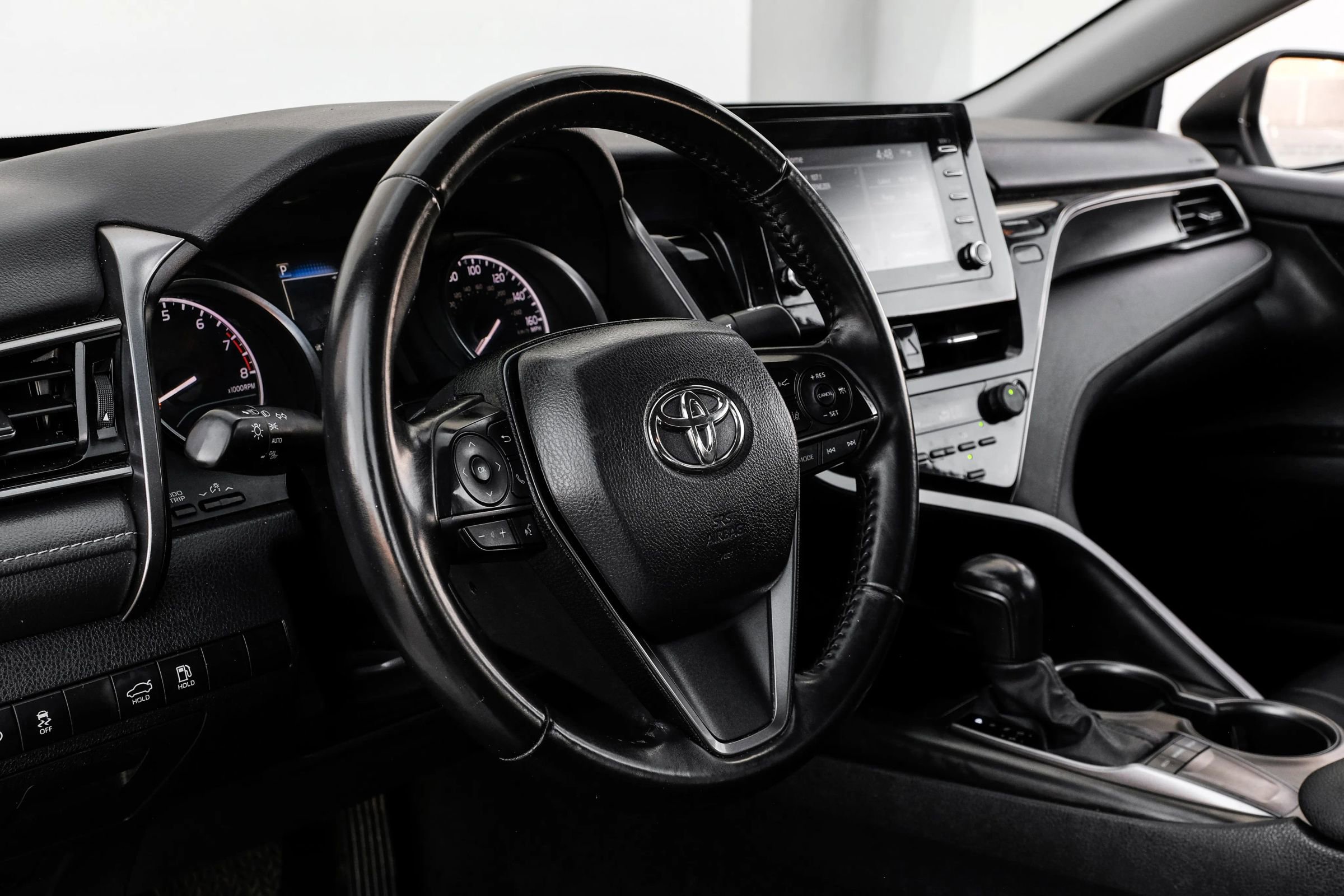 Used 2024 Toyota Camry SE image 23