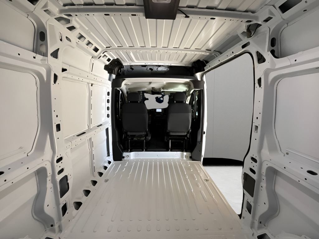 New 2026 RAM ProMaster 2500 w/ Convenience Group image 9