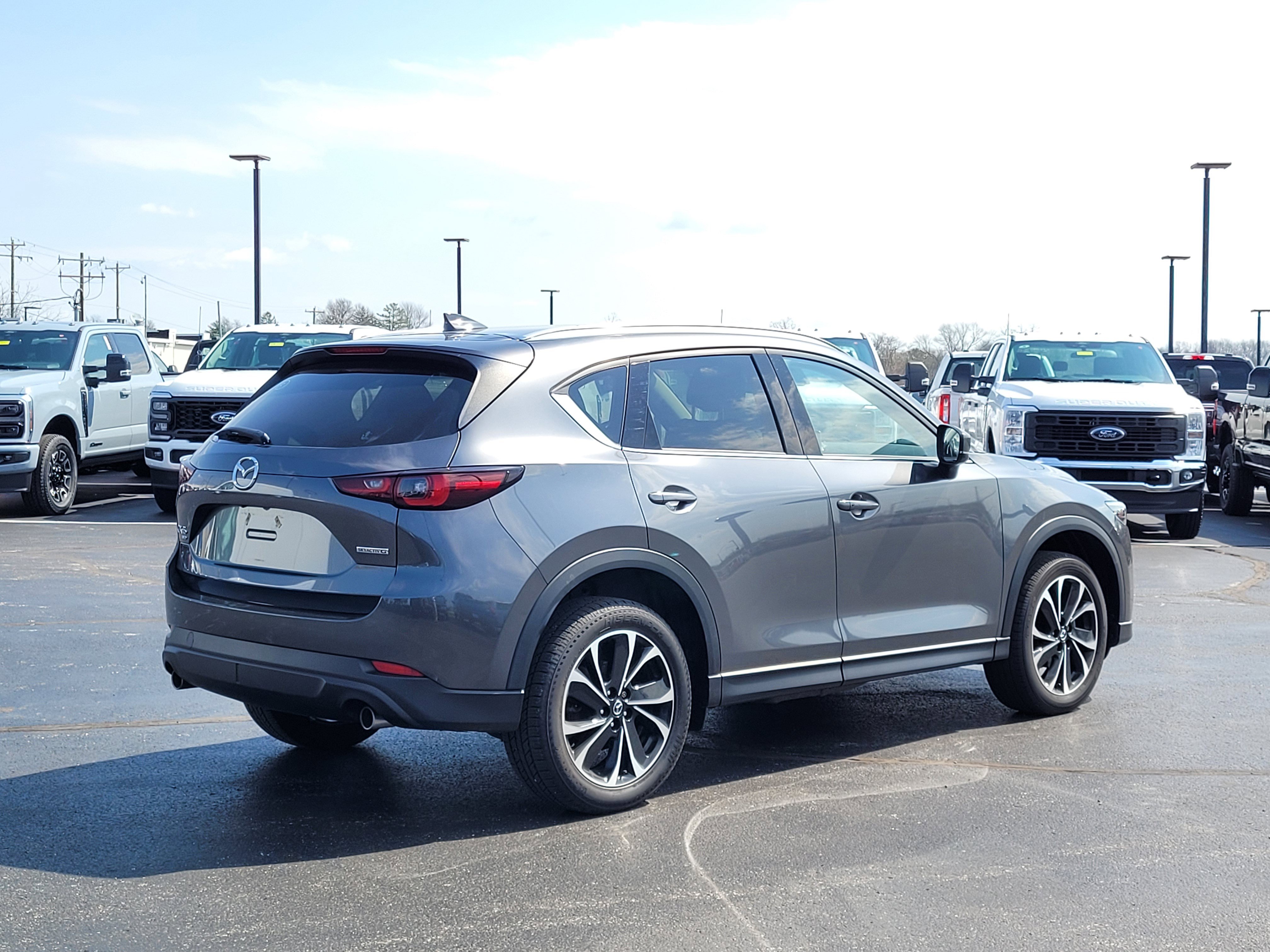 Used 2023 MAZDA CX-5 AWD 2.5 S w/ Premium Package image 4