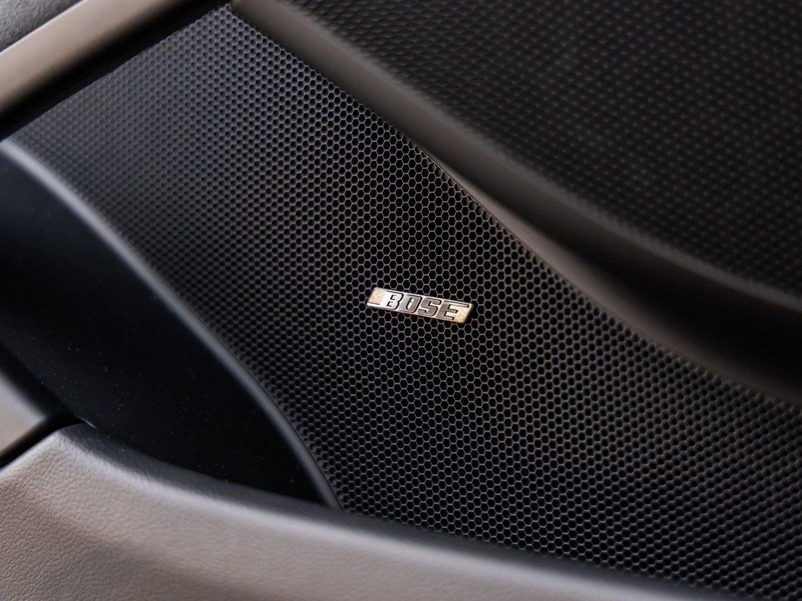 Certified 2025 Porsche 718 Boxster Spyder RS image 40