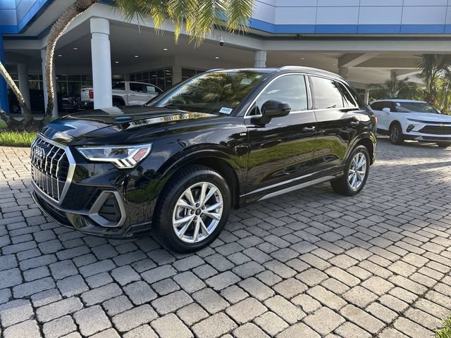 Used 2025 Audi Q3 2.0T Premium AWD/4WD image 21