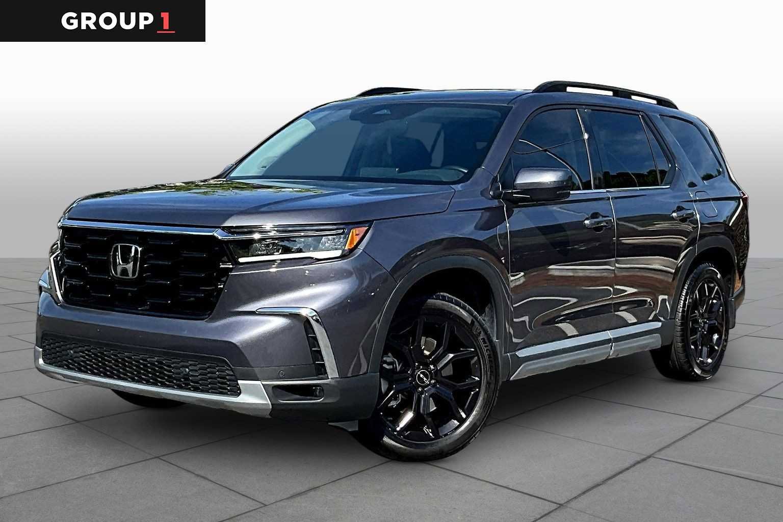Certified 2025 Honda Pilot Touring