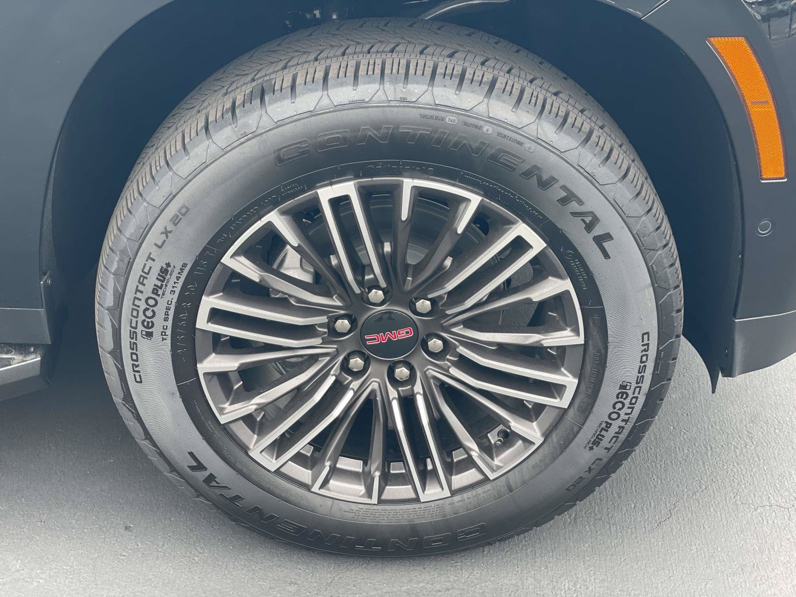 New 2026 GMC Yukon XL Elevation RWD image 30