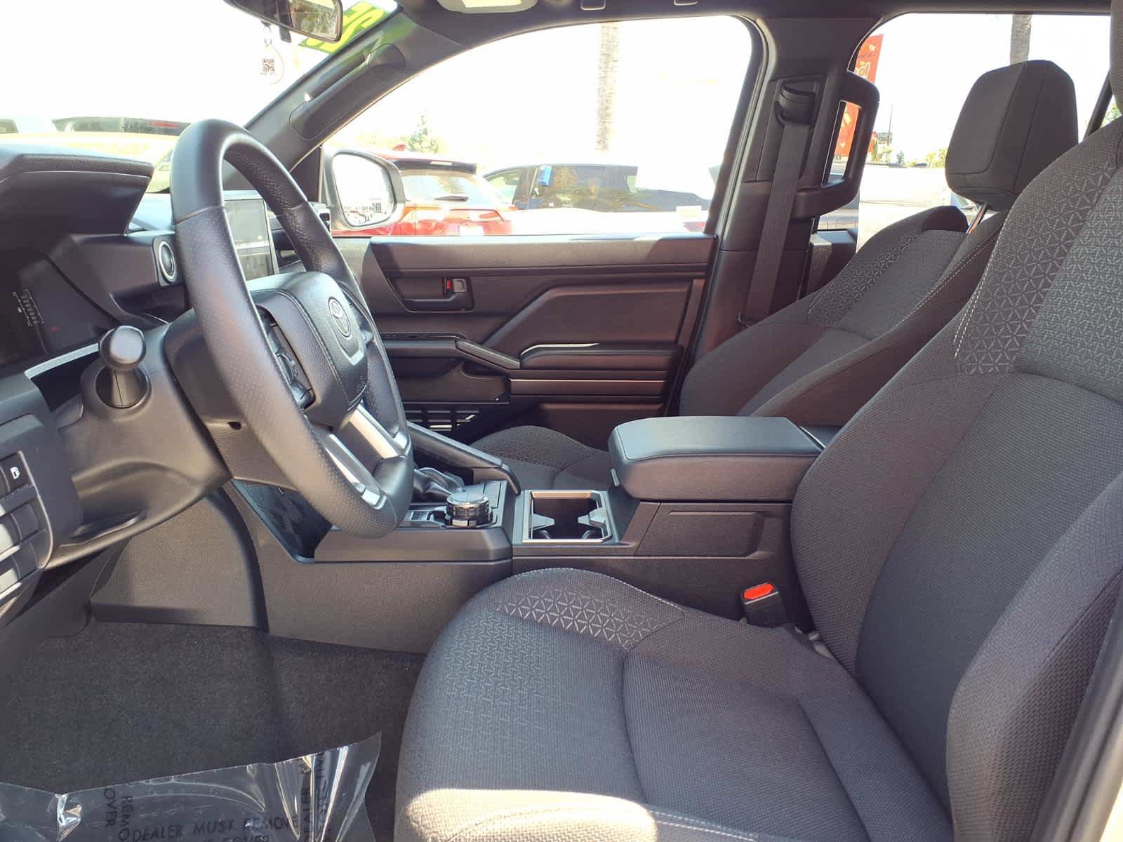 Certified 2025 Toyota 4Runner SR5 AWD/4WD image 18