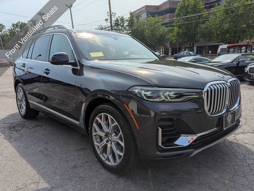 Used 2022 BMW X7 xDrive40i w/ Luxury Seating Package AWD/4WD image 6