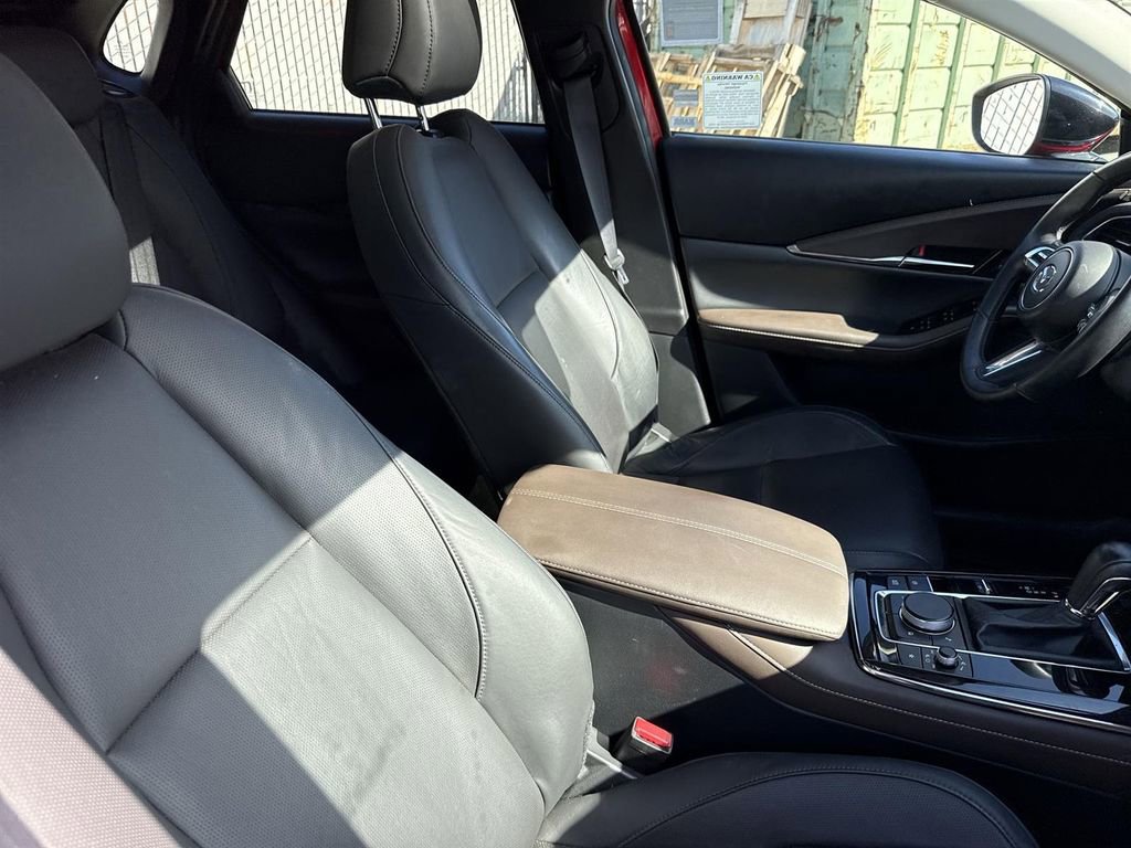 Used 2021 MAZDA CX-30 2.5 Turbo w/ Premium Package image 26