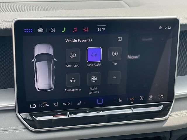 Certified 2026 Volkswagen Tiguan SE w/ Panoramic Sunroof Package FWD image 14