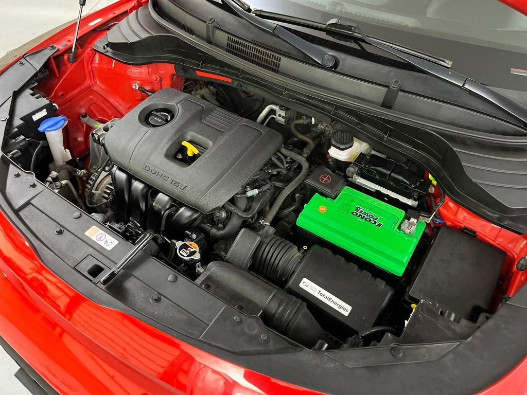 Used 2023 Kia Soul LX w/ LX Technology Package image 12