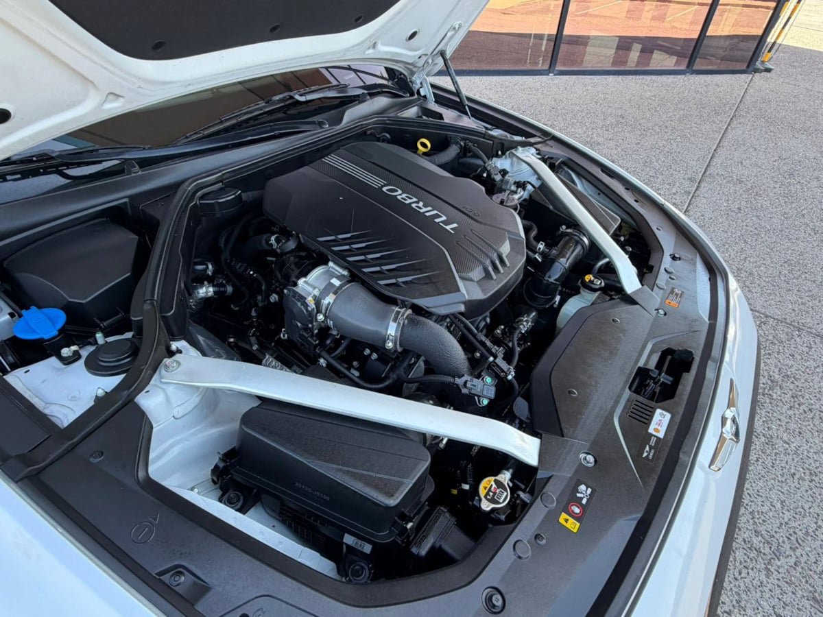Used 2019 Genesis G70 3.3T Advanced w/ Sport Package RWD image 20