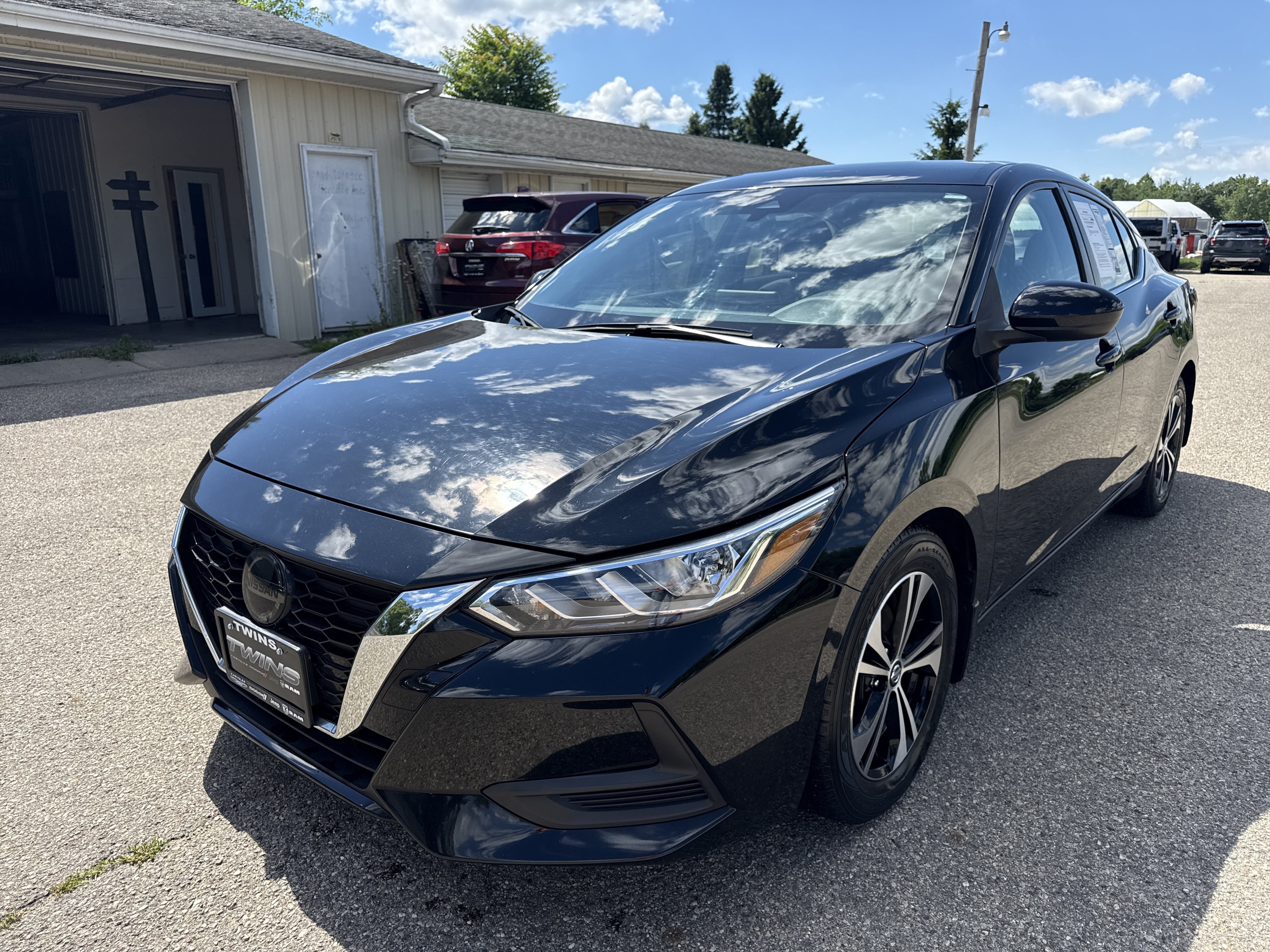 Used 2023 Nissan Sentra SV w/ All-Weather Package FWD image 9