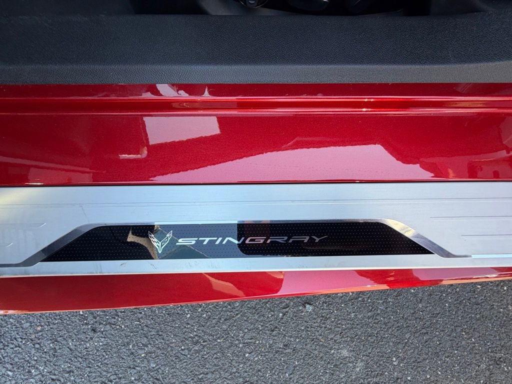 Used 2024 Chevrolet Corvette Stingray Preferred Cpe w/ Z51 Performance Package image 17