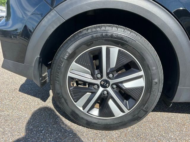 Used 2021 Kia Niro EX Premium image 12