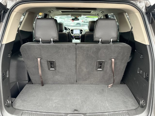 Certified 2019 GMC Acadia Denali w/ Technology Package AWD/4WD image 27