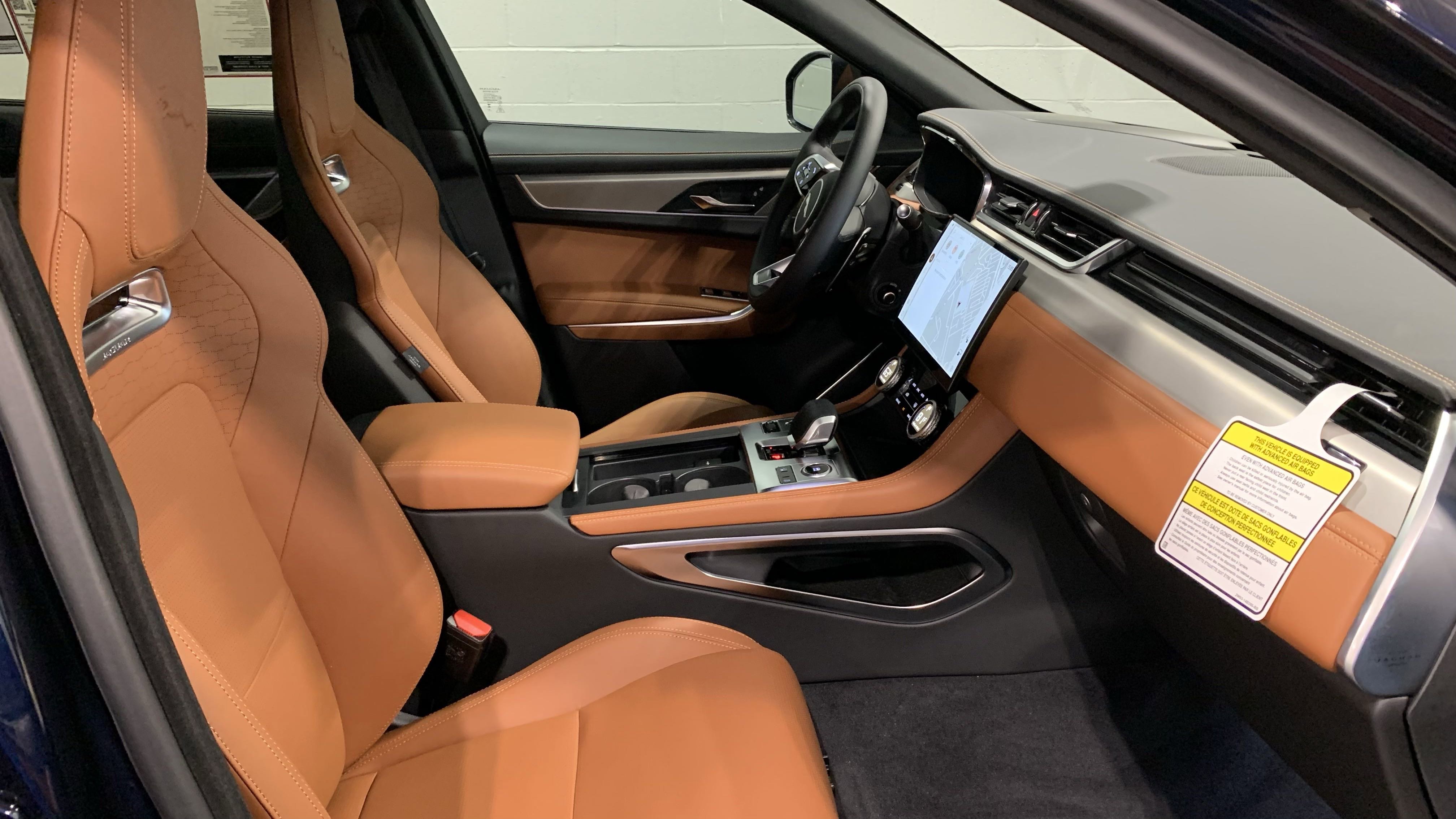 New 2026 Jaguar F-PACE R-Dynamic S image 14