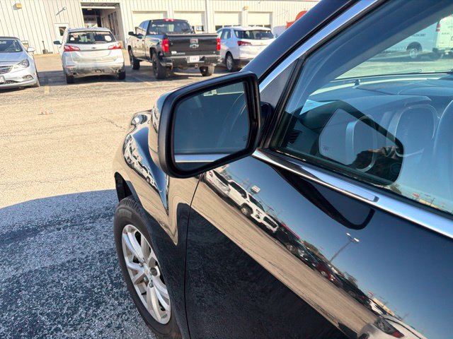 Used 2017 Chevrolet Equinox LT w/ Convenience Package FWD image 23