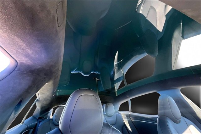 Used 2022 Tesla Model S Plaid image 13