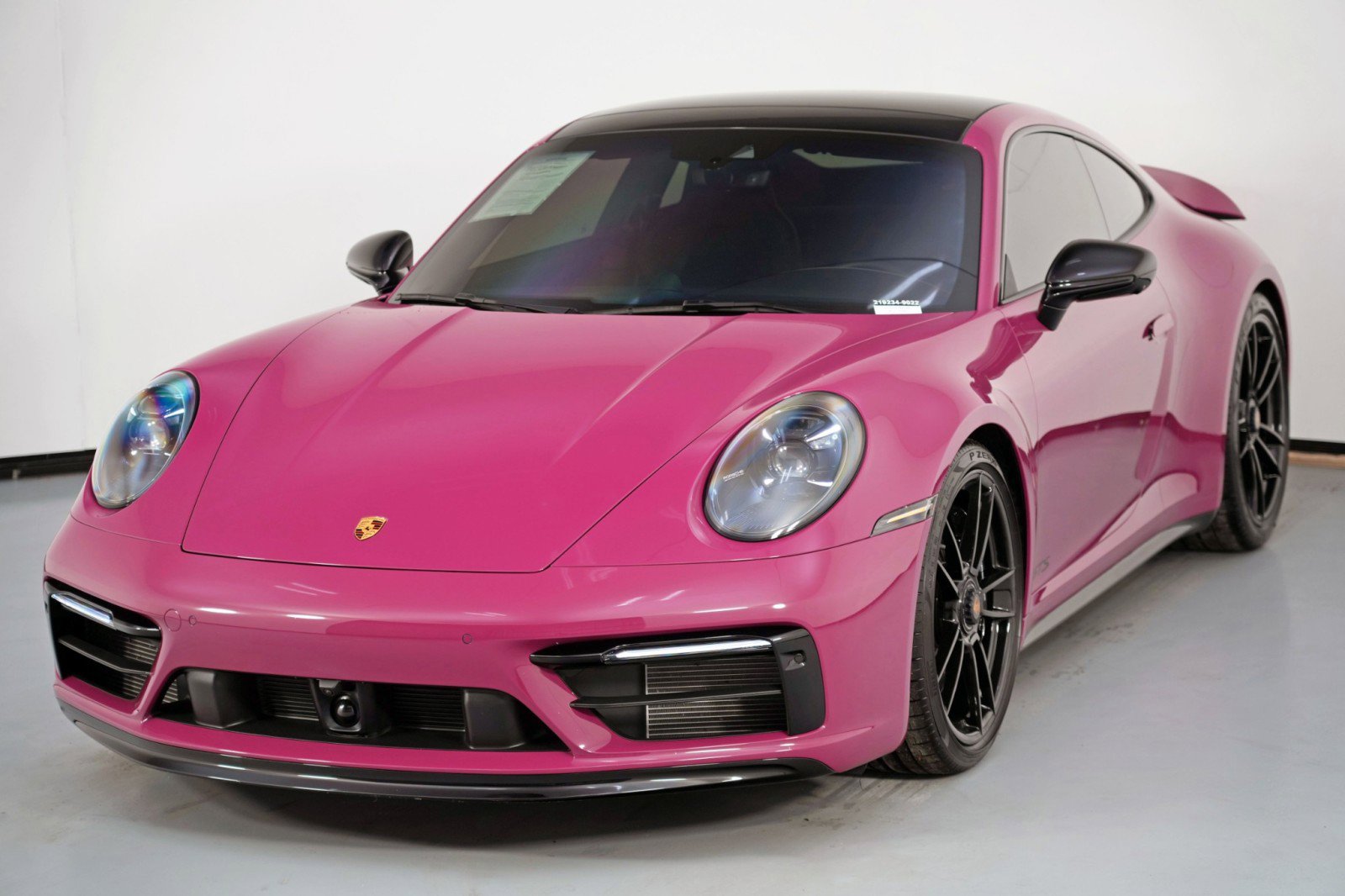 Used 2024 Porsche 911 Carrera GTS w/ Premium Package RWD image 47