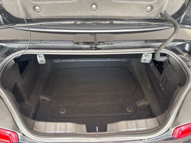 Used 2018 Chevrolet Camaro SS RWD image 21