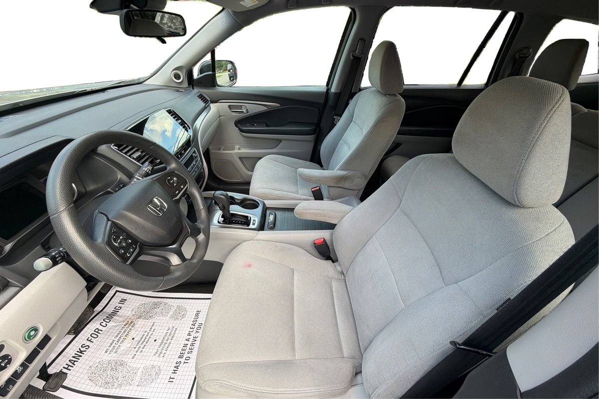 Used 2019 Honda Pilot EX image 9