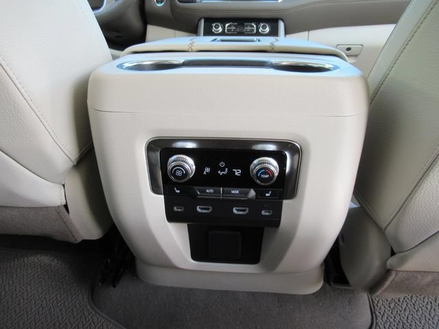Used 2024 GMC Yukon Denali w/ Denali Reserve Package AWD/4WD image 38