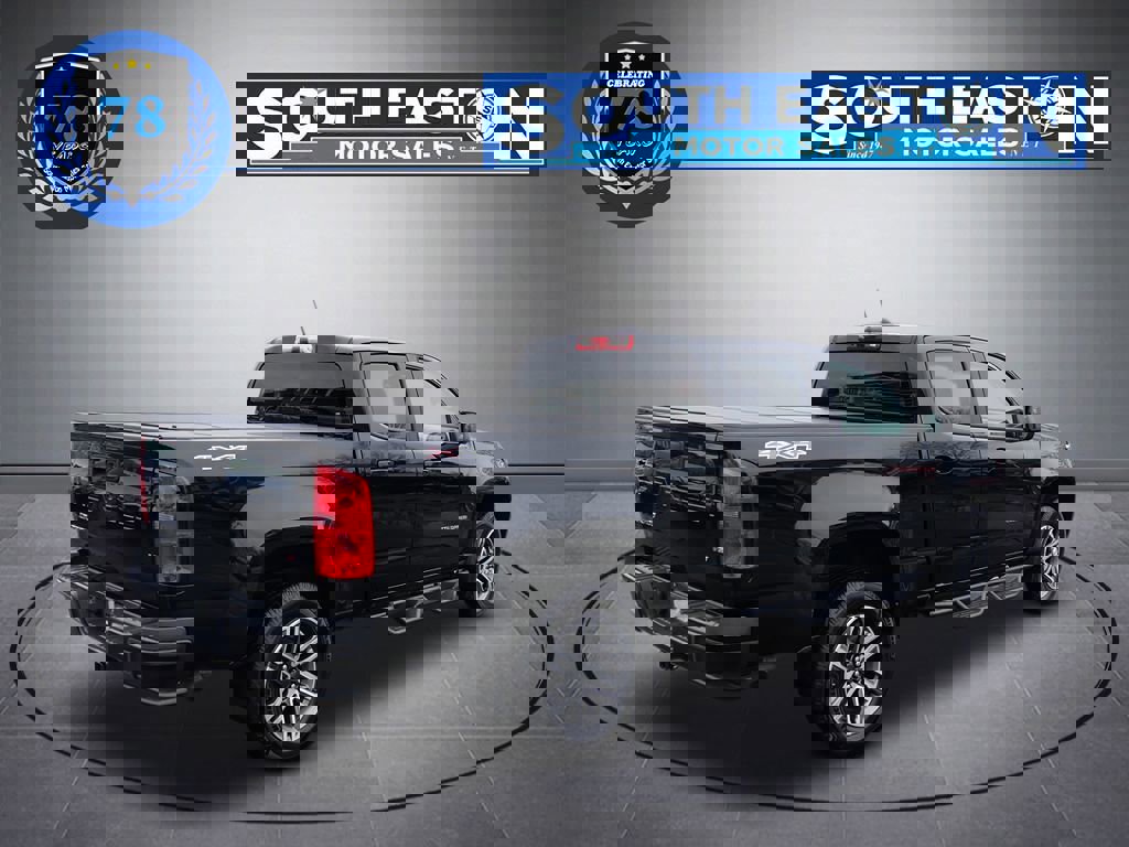 Used 2021 Chevrolet Colorado W/T w/ Custom Special Edition image 6