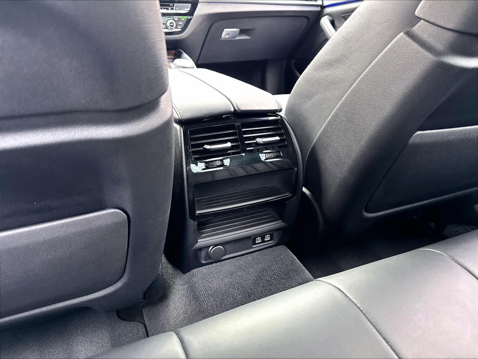 Used 2021 BMW 540i RWD image 38