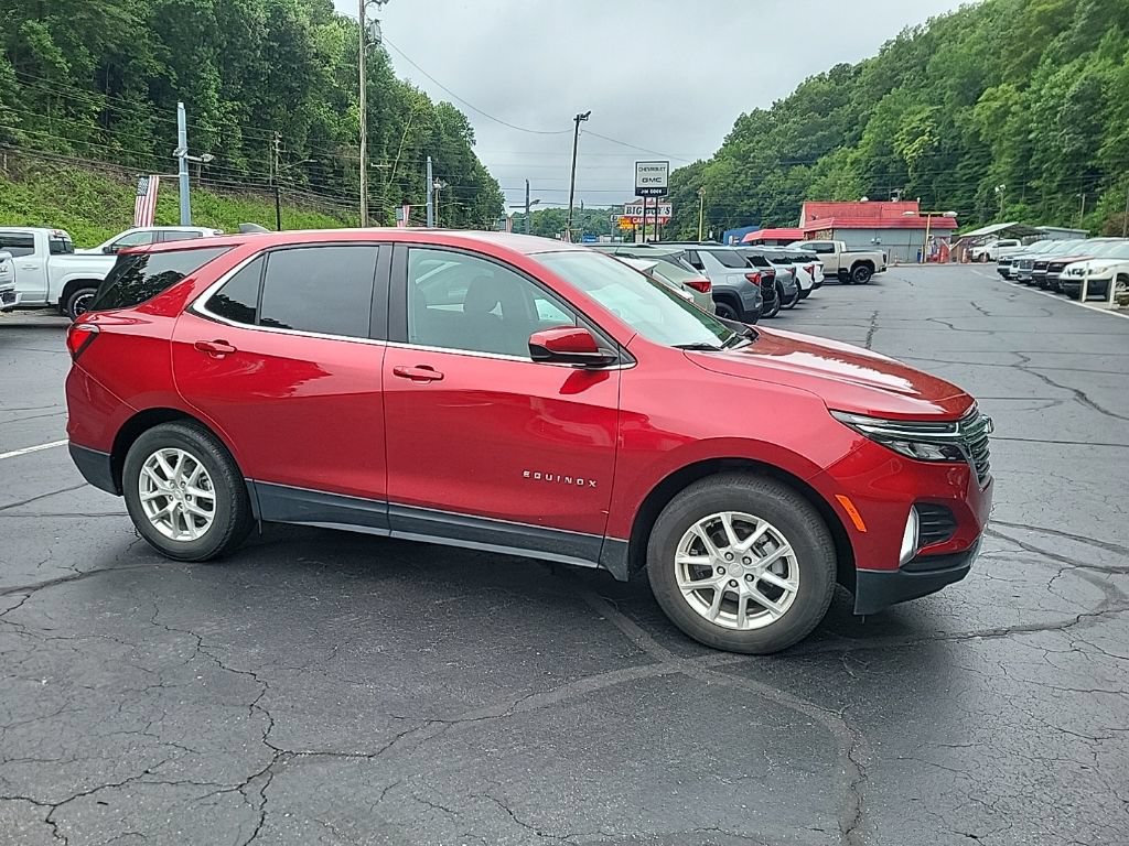Used 2024 Chevrolet Equinox LT FWD image 5