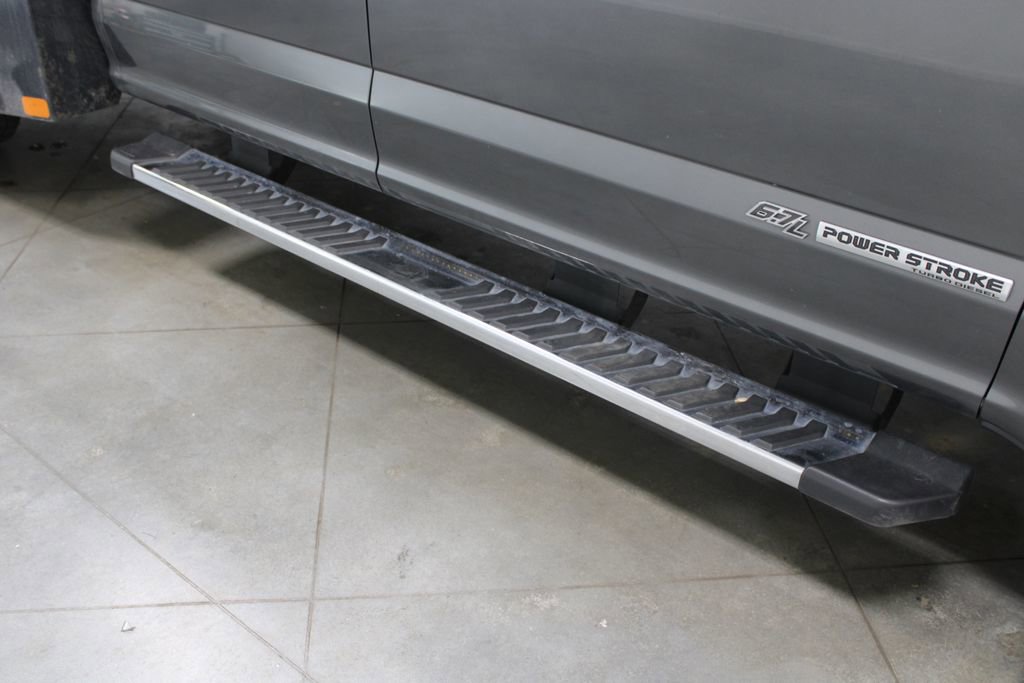 Used 2019 Ford F350 Lariat w/ Lariat Ultimate Package image 12