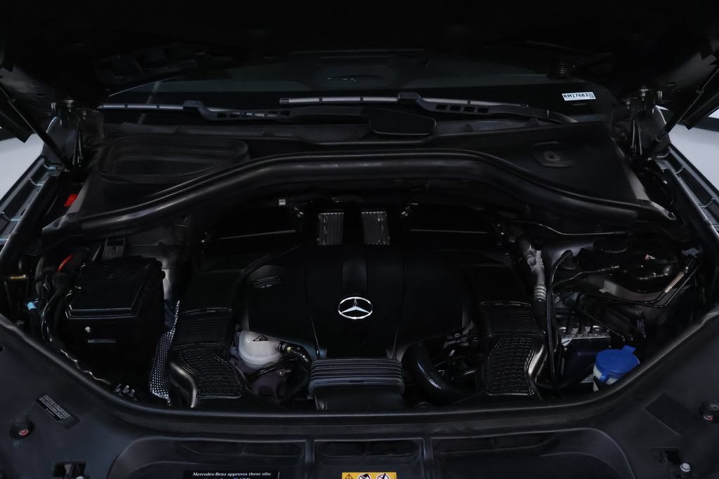 Used 2019 Mercedes-Benz GLS 450 4MATIC image 37
