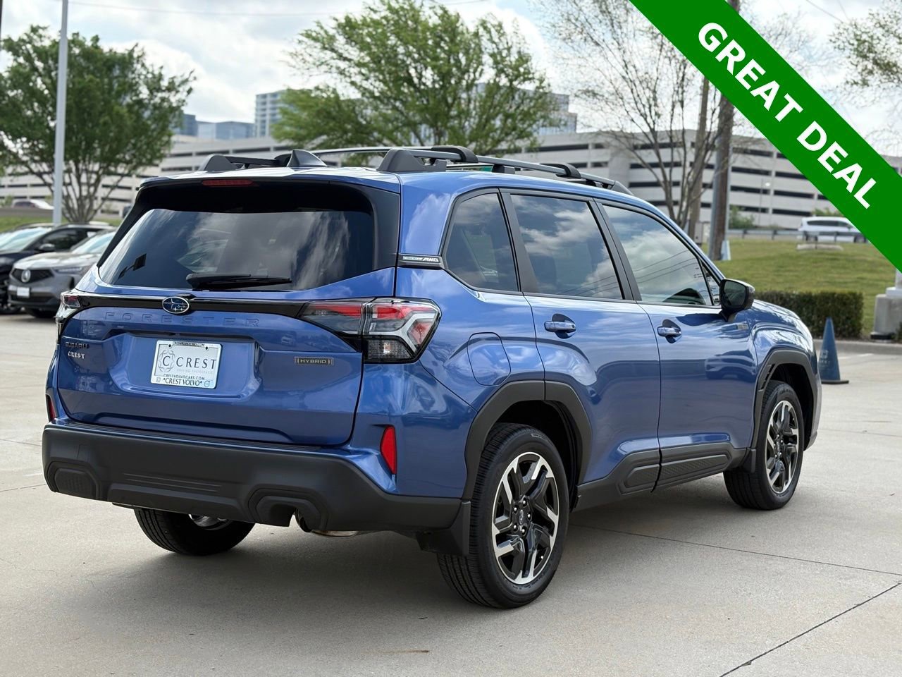 Used 2025 Subaru Forester Premium image 6