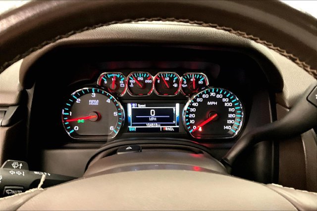 Used 2019 Chevrolet Tahoe LT w/ LT Signature Package AWD/4WD image 29