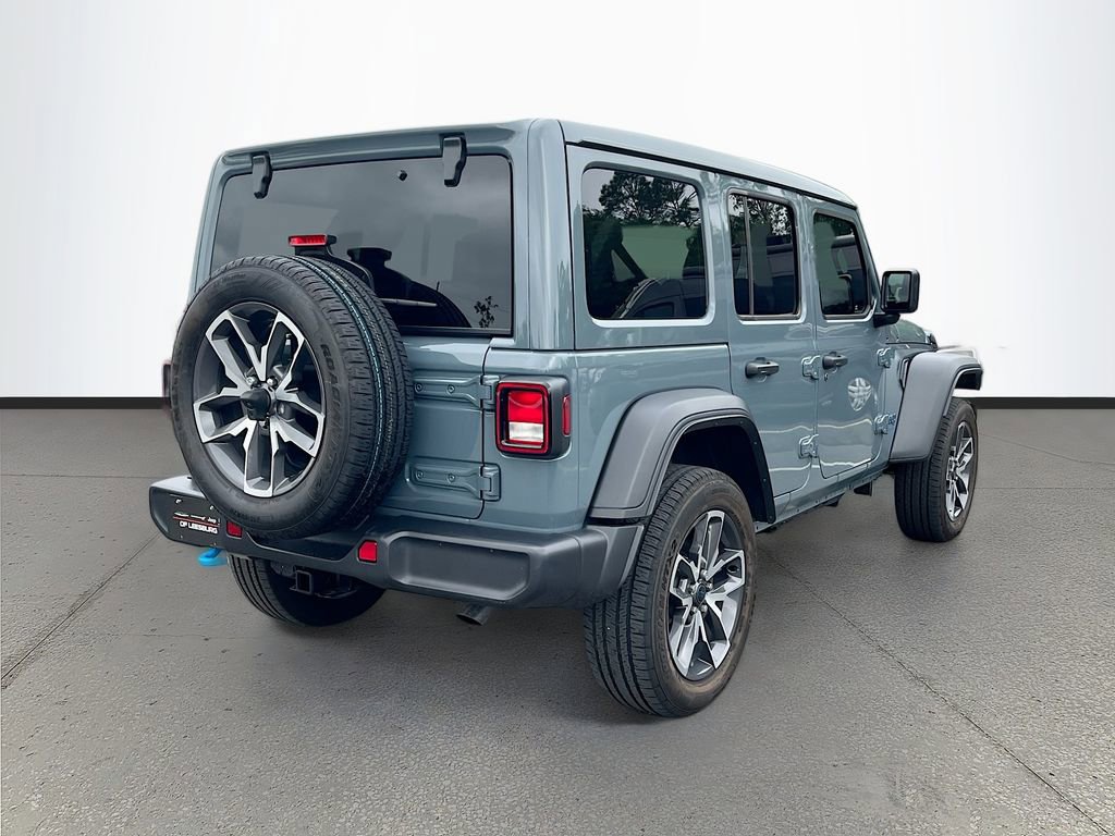 Certified 2024 Jeep Wrangler Unlimited w/ LED Headlamp & Fog Lamp Group image 7