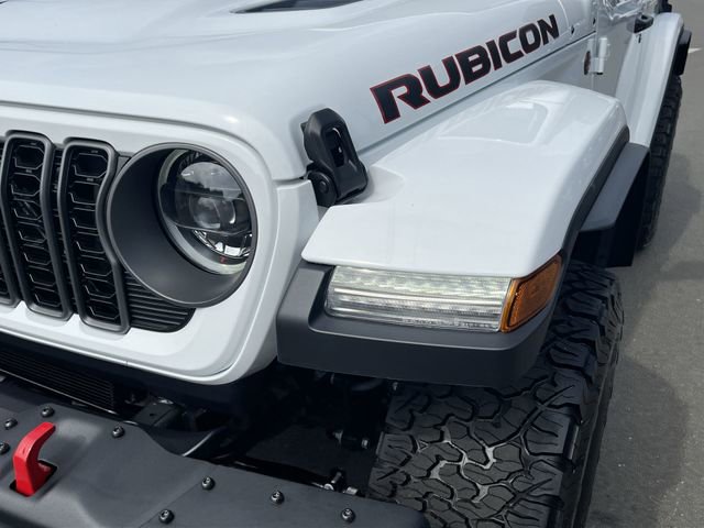 New 2025 Jeep Wrangler Rubicon AWD/4WD image 17