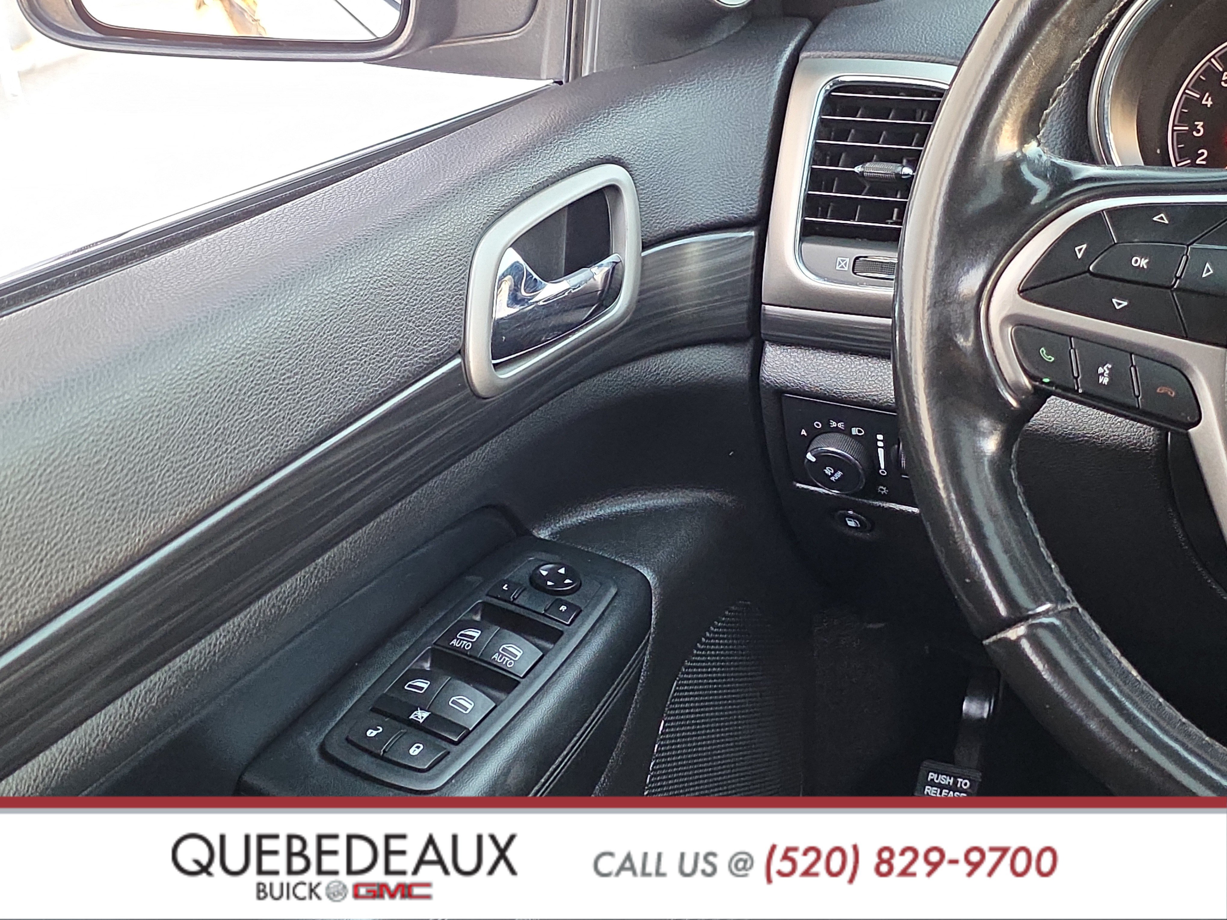 Used 2021 Jeep Grand Cherokee Laredo RWD image 22